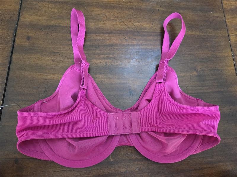 NWT Wacoal 34D Visual Effects Minimizer Bra 857210 Pink 131043