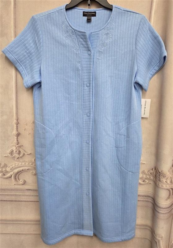 NWT Miss Elaine XL Relax Embroidered Blue Short Snap Front Robe 131083