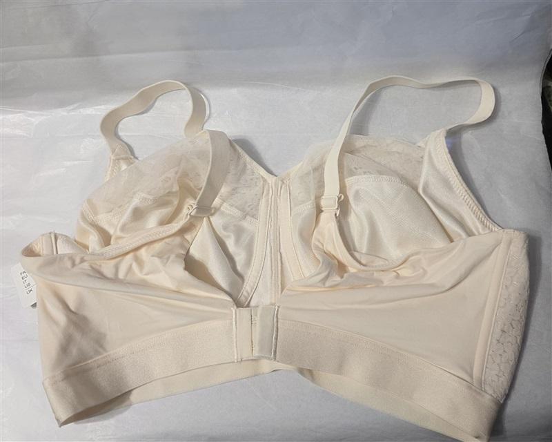 NWT Chantelle NORAH 40H COMFORT SUPPORT WIRELESS BRA 13F8 Ivory 131166