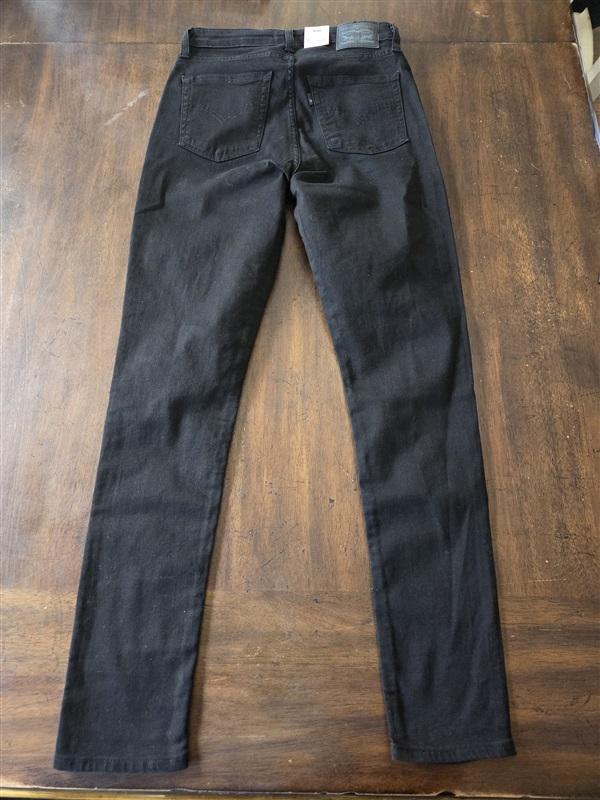 NWT Levis 26x30 High Rise Skinny Straight Leg 721 Jeans Black Denim 131191
