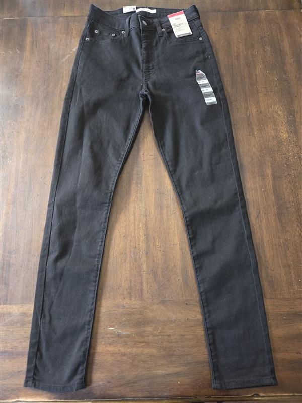 NWT Levis 26x30 High Rise Skinny Straight Leg 721 Jeans Black Denim 131191