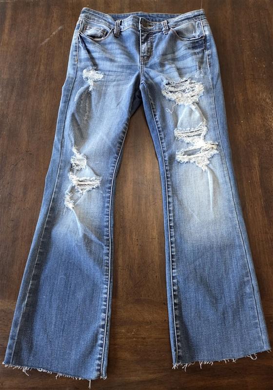 NWOT PAIGE 5 Heavy Distressed Flare Jeans Dark Sample 131252