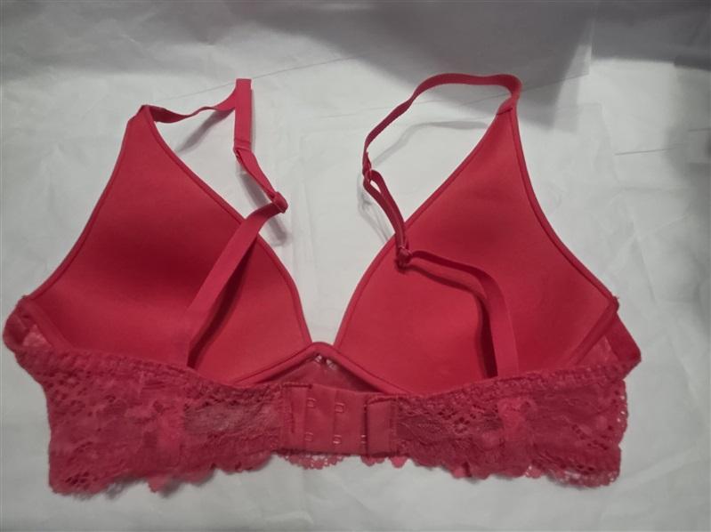 NWOt Parisian XS Cushion Comfort Wirefree Contour Bra Pink 131301