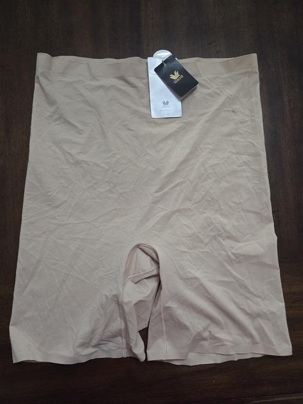 NWT Wacoal 2X Beyond Naked Thigh Shaper 805330 Beige 131335