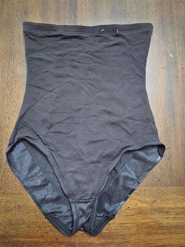 NWOT Miraclesuit LG Hi-Waist Brief 2785 Shaper Panty Black 131352