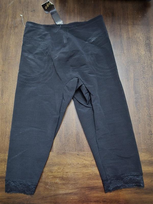 NWT Rago 4x Capri Pant Liner Power Mesh Fabric Extra Firm 6269 Black 131366