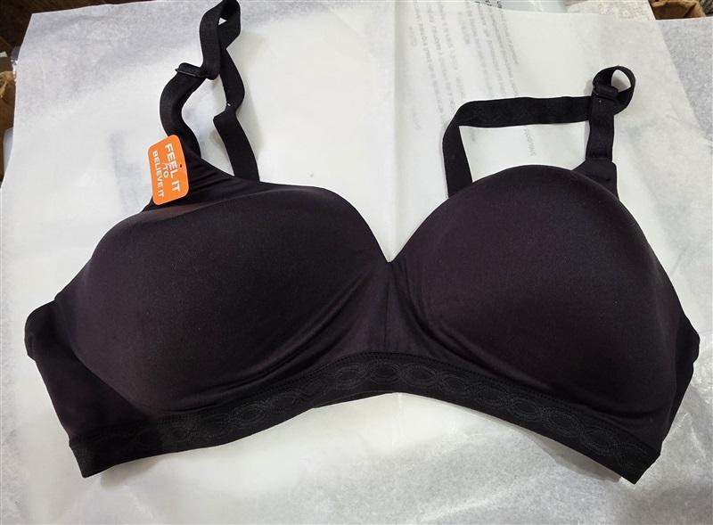 NWOT Warners 36D Cloud 9 Full-Cover Wire-Free Contour Bra 1269 Black 131397