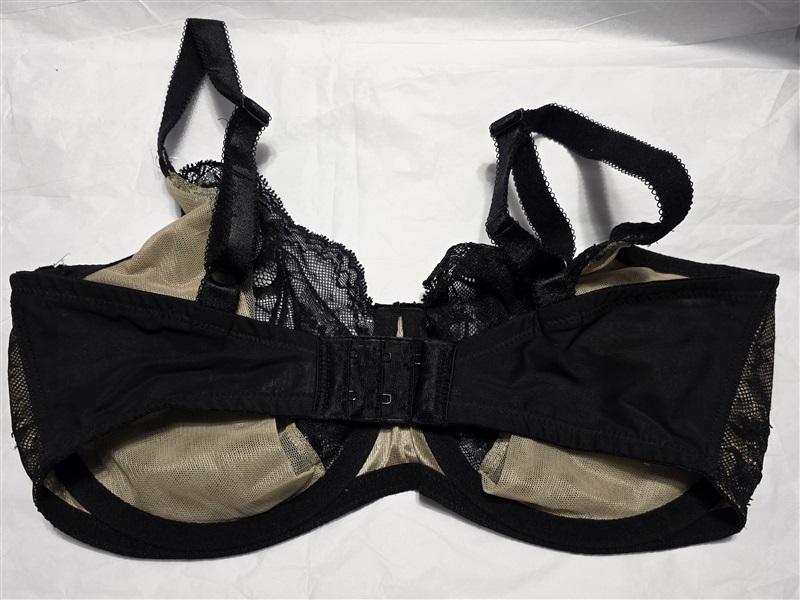 NWOT Wacoal 32DDD Center Stage Underwire Black Lace Bra 131426