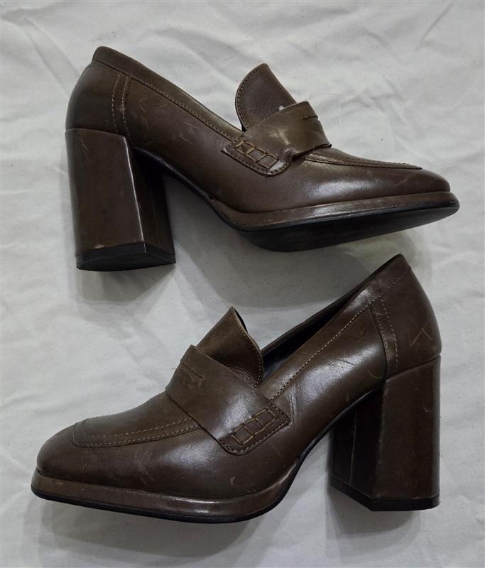 NWOTD Cafe Noir 8.5 Y2K Brown Leather Platform Heel Penny Loafers 131435