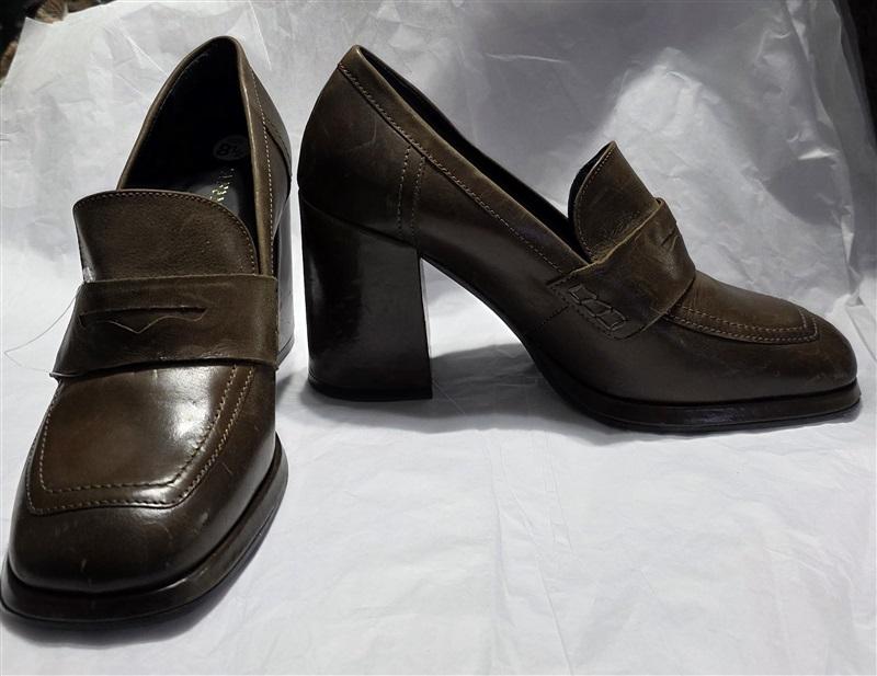 NWOTD Cafe Noir 8.5 Y2K Brown Leather Platform Heel Penny Loafers 131435