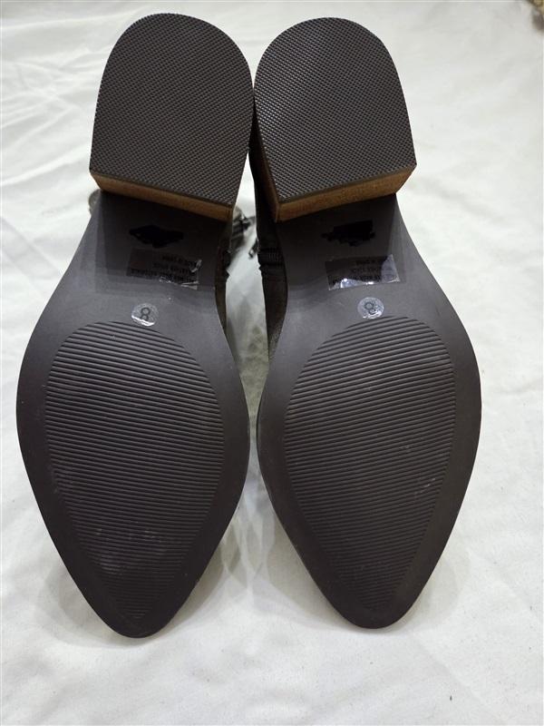 NWOT Dolce Vita 8 Oster Western Ankle Boots Gray Suede 129950