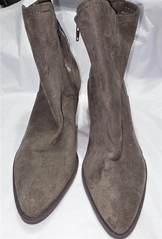 NWOT Dolce Vita 7 Oster Western Ankle Boots Gray Suede 131441