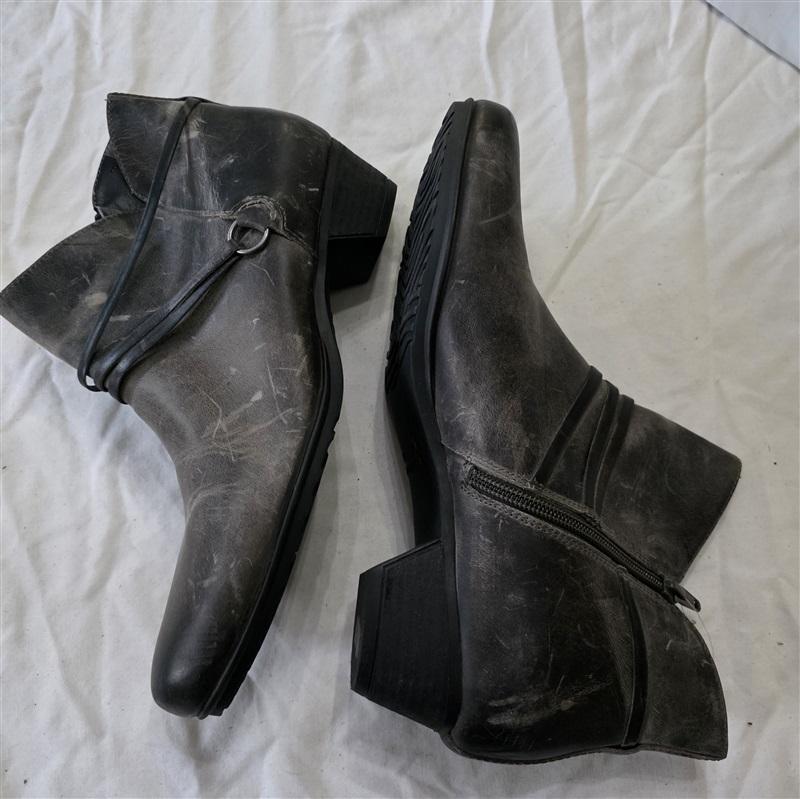 NWOT ABEO 10 Maya Metatarsal Gray Bootie BIO System Nancy 131483