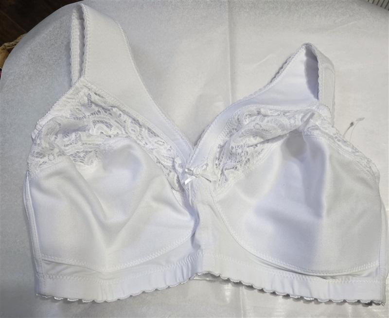 NWOT Glamorise 44D Magic Lift Cotton Full Fig Wireless Support Bra 1001 131516