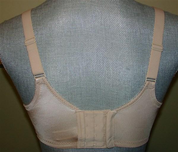 NWOT Wacoal 46DDD Basic Beauty Contour Spacer Bra 853192 Beige 131524