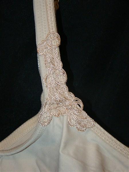 NWOT Wacoal Bodysuede 36DD Ultra Full Figure Seamless 85814 Underwire Bra 131538