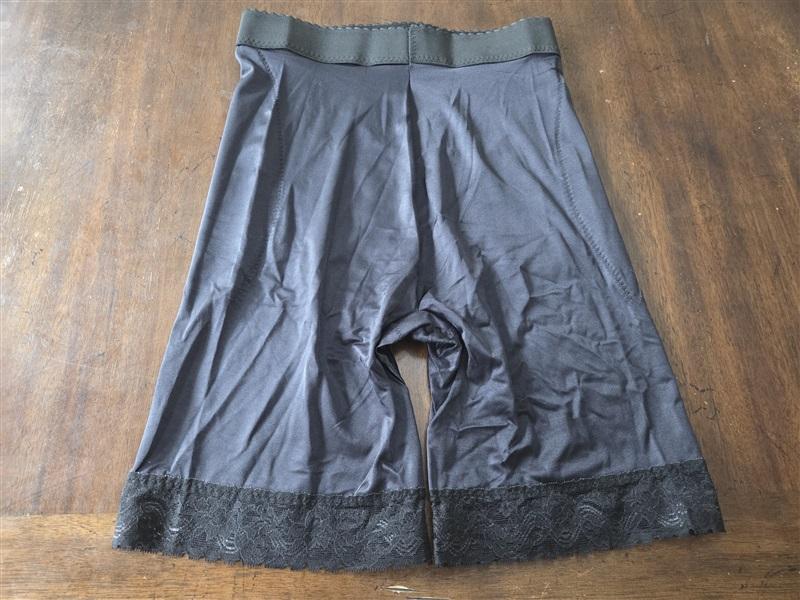 NEW Rago 4X Light Shaping High Waist Long Leg Bike Short 518 Black 131555