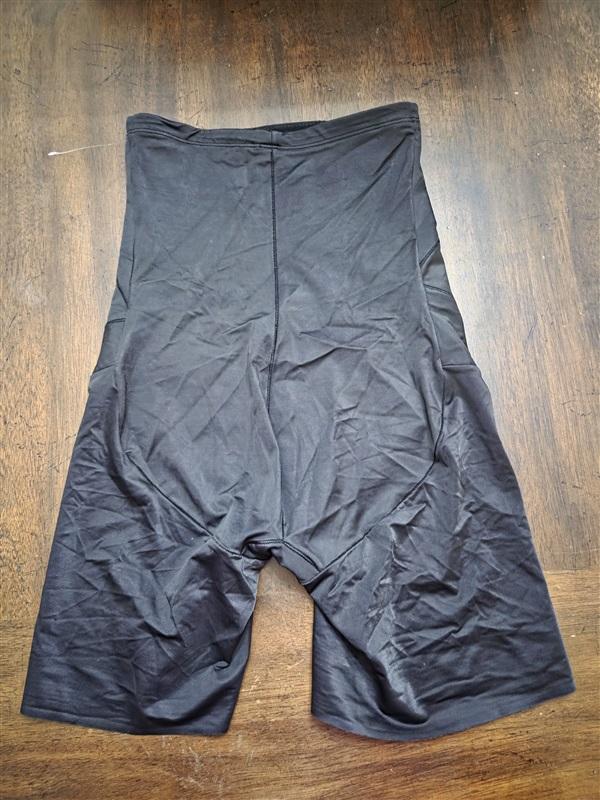 NWOT MiracleSuit M Flexible Fit Hi-Waist Thigh Slimmer 2909 Black 131571