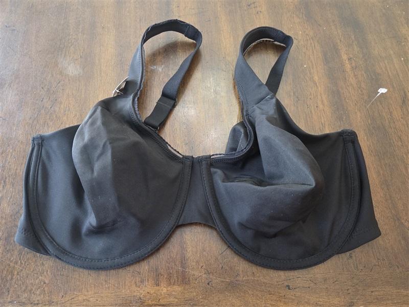 NWOT Wacoal 40DD High Standards Molded Underwire Bra 855352 black 131586
