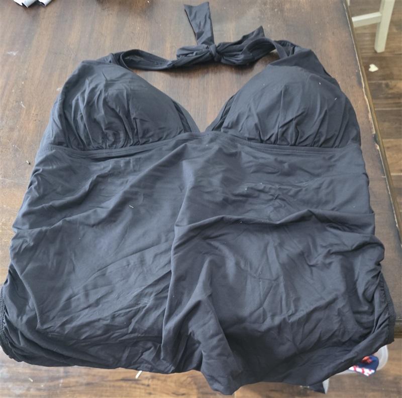 NWT Tommy Bahama XL Pearl Mesh Halter Long Tankini Black 131627