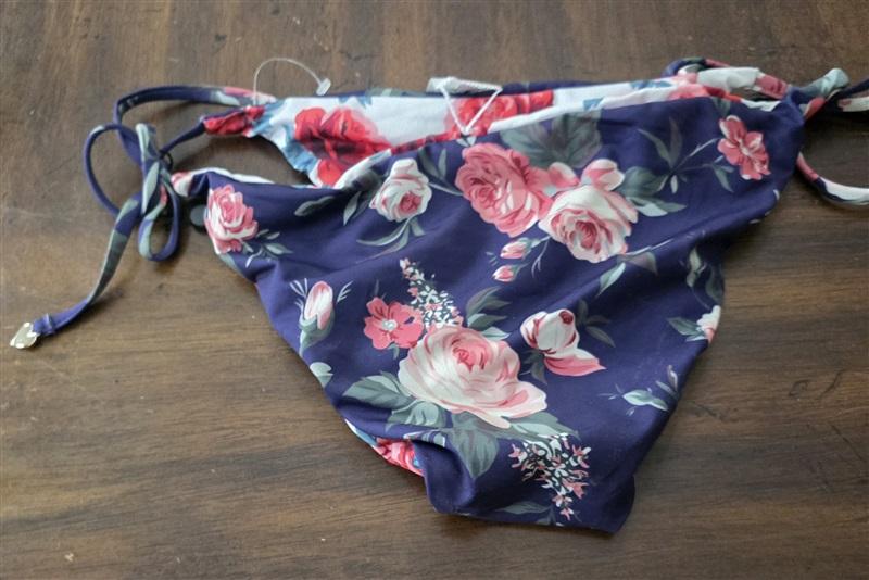 NWT WILDFOX Gypsy L Purple Floral Bikini Tie Side Bottom 131633