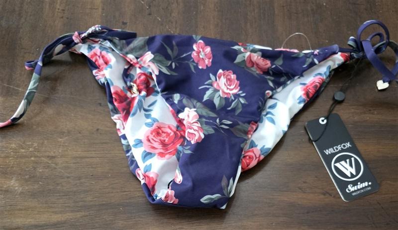 NWT WILDFOX Gypsy L Purple Floral Bikini Tie Side Bottom 131633
