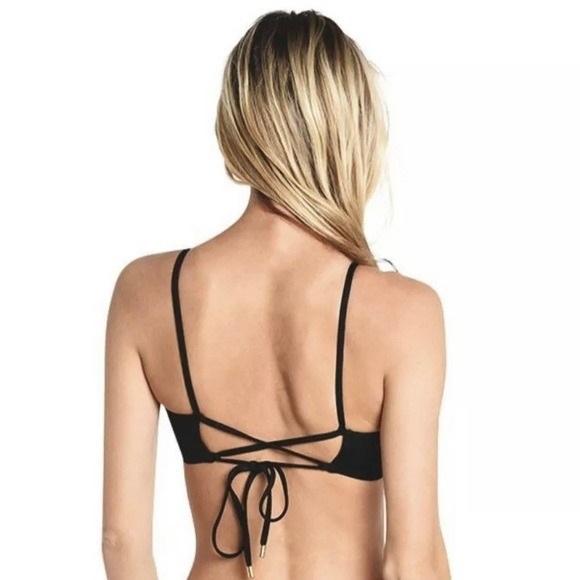 NWT La Blanca Deluxe 34DD Keyhole Grommet Bikini Swim Top 131635