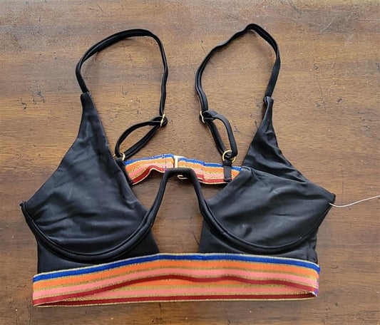 NWOT Lovers & Friends M Underwire Black Bikini Swim Top Stripe Band 131642