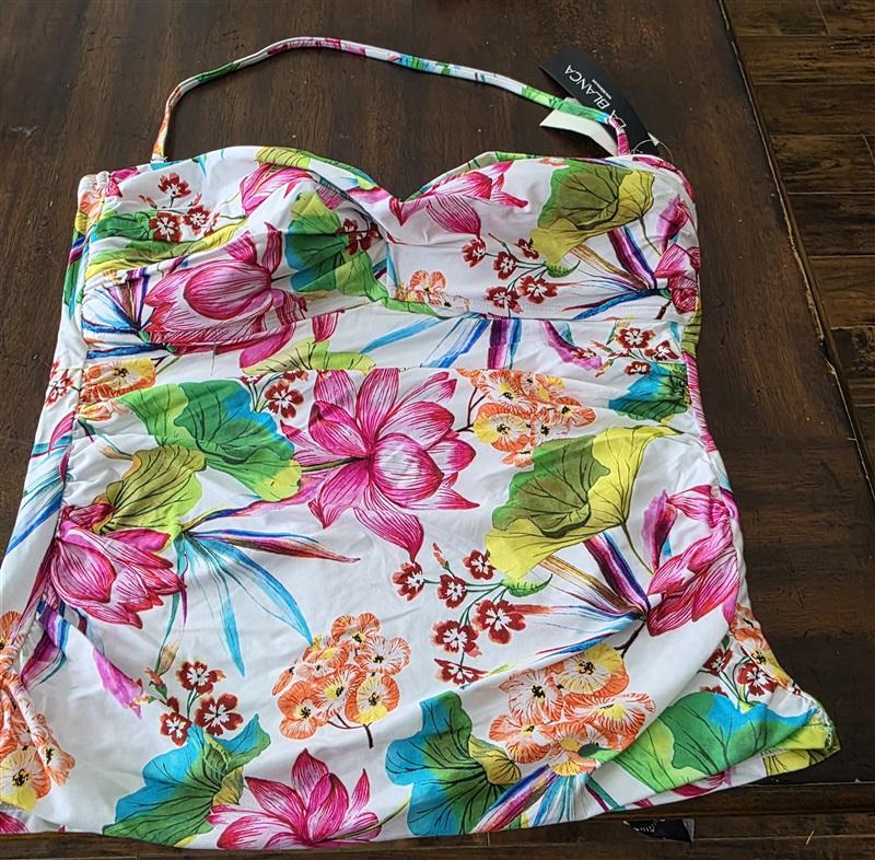 NWT La Blanca 14 Island Goddess Bora Bora Bandeau Tankini Swim Top 131644