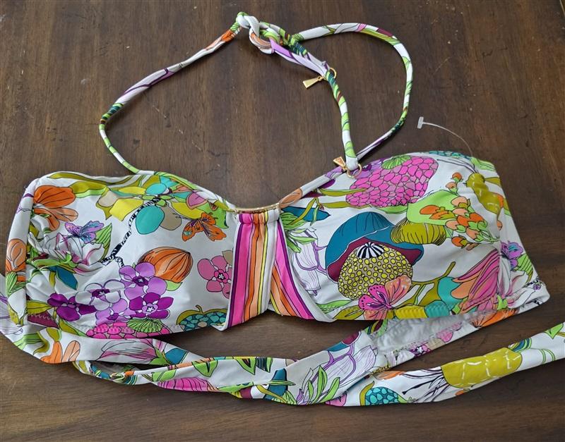 NWT Trina Turk 14 Key West Floral Tropical Leaf Bandeau Bikini Swim Top 131646