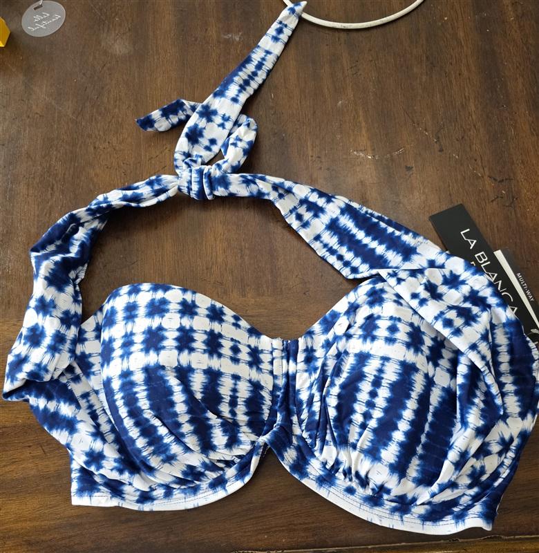 NWT La Blanca 34E Wrap Underwired Halter Bikini Swim Top 131660