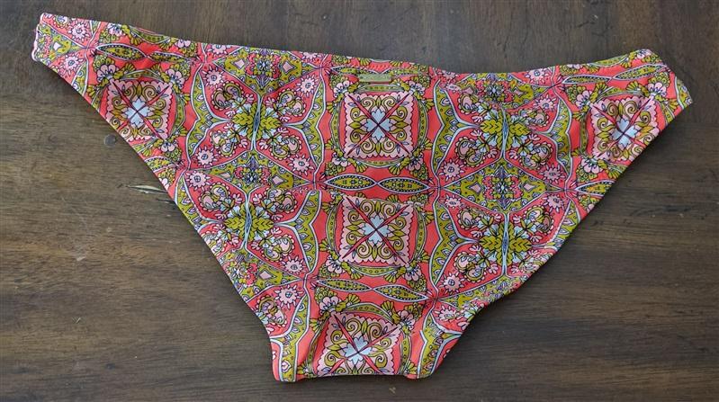 NWOT Volcom M Paisley Just add Water CHEEKINI BIKINI BOTTOM Orange 131661