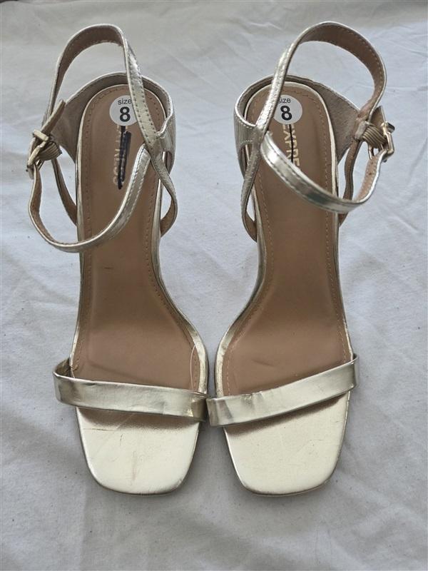 NWOTD Express 8 Ankle Strap Heeled Dress Sandals Gold 131700