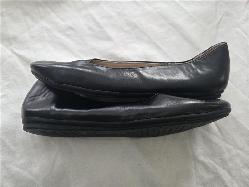 NWOT Kim Rogers 8 Amelia Black Faux Leather Flats 131703