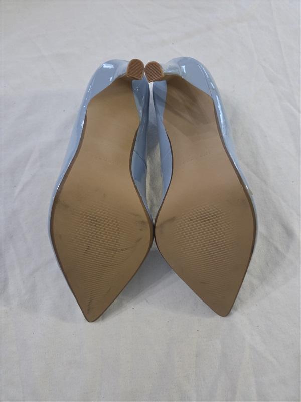NWOT Express 7 Classic Pointed Toe Patented Leather Blue Pumps 131707