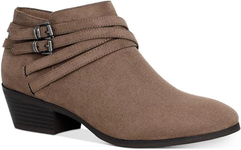 NWOT Style & Co 8 Willow Microfiber Block Heel Ankle Boots Taupe 131746