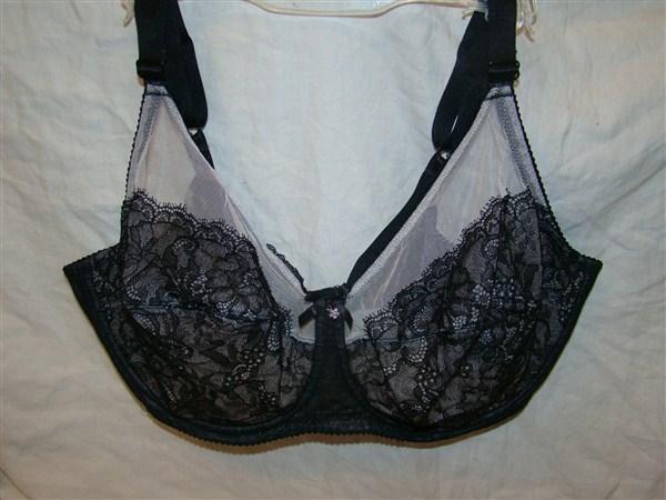 NWOT Wacoal 34DDD Chantilly Lace Retro Chic 855186 Black Bra 131754