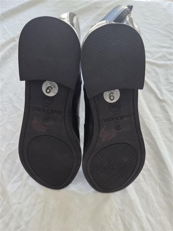 NWOT Bandolino 6 Riding Buckle Boots Equestrian Black Brown Leather 131803