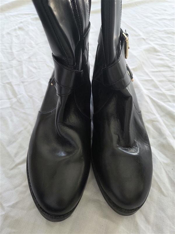 NWOT Bandolino 6.5 Riding Buckle Boots Equestrian Black Brown Leather 131850