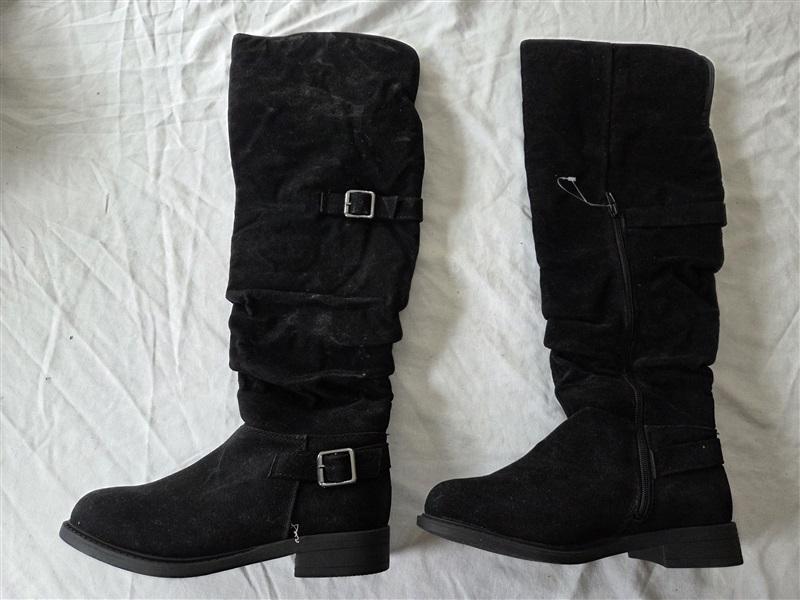 NWOT Bucco 6 Zylea Equestrian Boots Black Faux Suede 131854