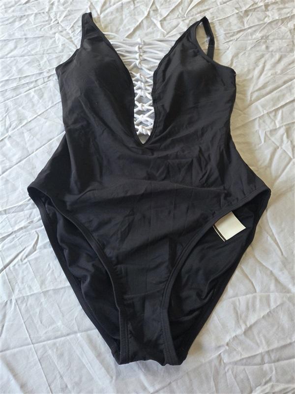 NWT Bleu by Rod Beattie 14 Lace-Up Knotty 1PC Black White Swimsuit 131919
