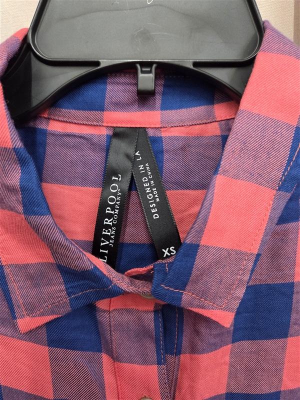 NWT Liverpool XS Button Up Long Sleeve Plaid Pink Blue Top 131998