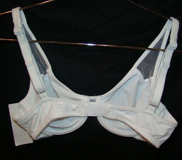 NWT Body by Wacoal 32DD T-Back White Front Clasp Bra 65124 132041