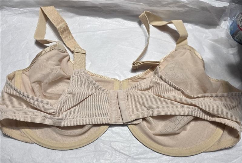NWT Wacoal 40C Visual Effects Minimizer Bra 857210 Beige 132059