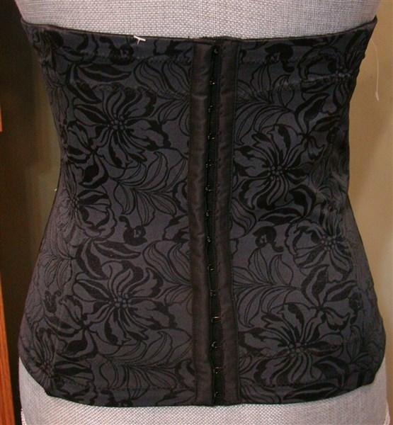 NWOt Flexees XL Instant Slimmer Long Torso Waist Nipper 6868 Black 132123