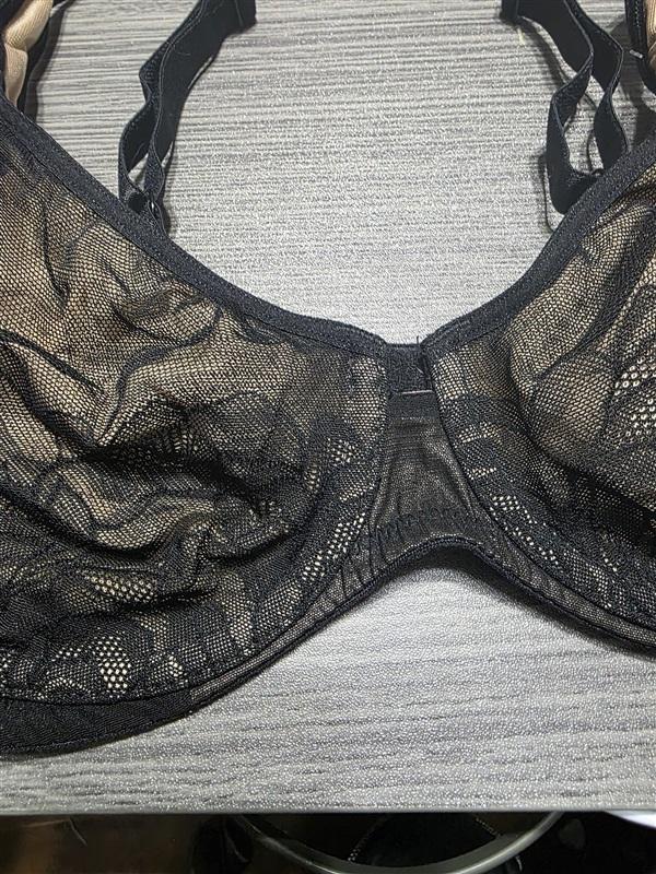 NWOT Wacoal 32D Stark Beauty Underwire Bra 855225 Black 132131