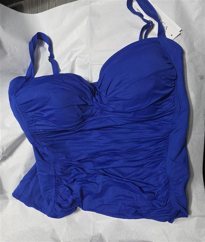 NWT La Blanca Island Goddess 16W Solid Blue Twist Tankini Swim Top 132160