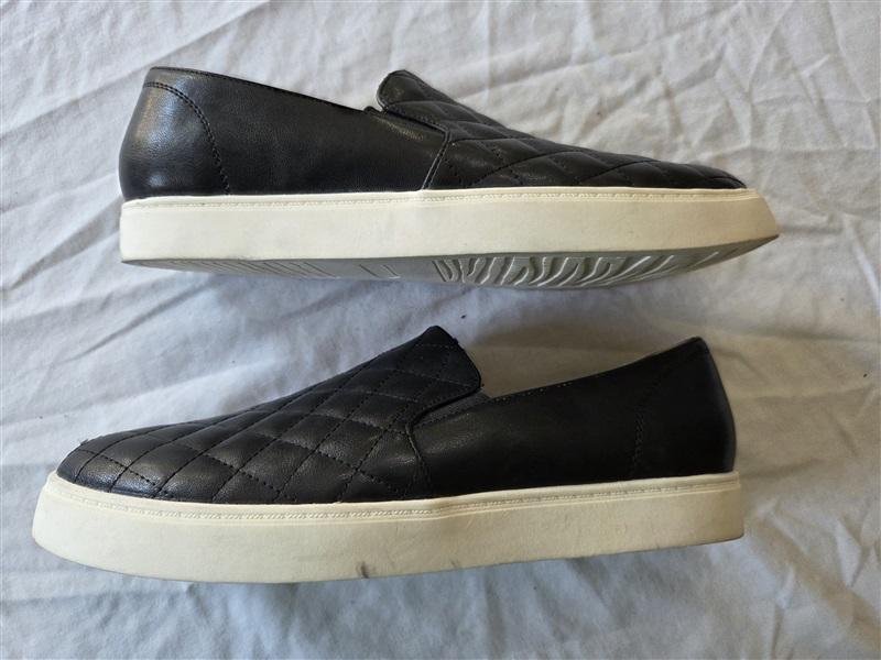 NWOT Crown & Ivy Wren 9.5 Quilted Faux Leather Loafers Flats 132170