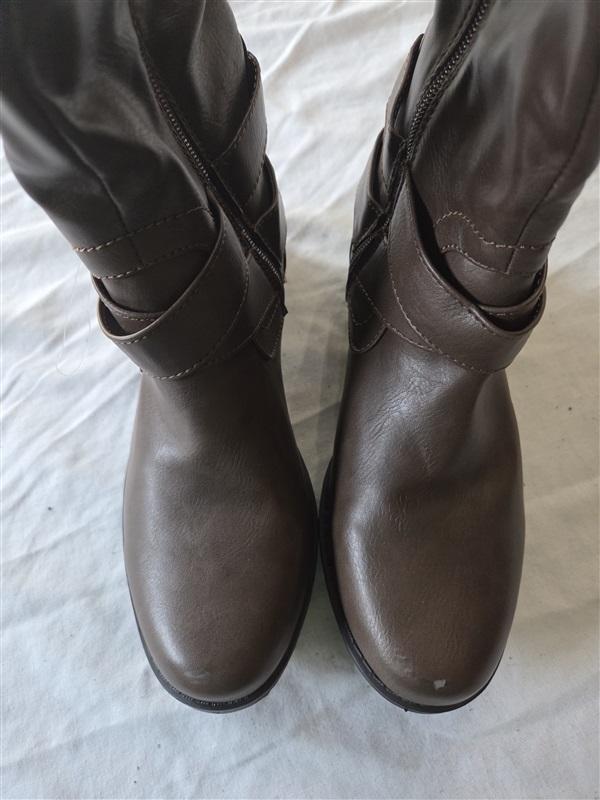 NWOT Rampage 6 Hansel Zipper Buckle Knee-High Riding Boot 132172