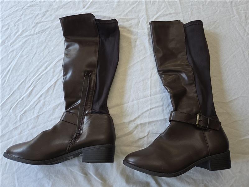 NWOT Rampage 6.5 Ivey Almond Toe Riding Boots Brown Faux Leather 132173